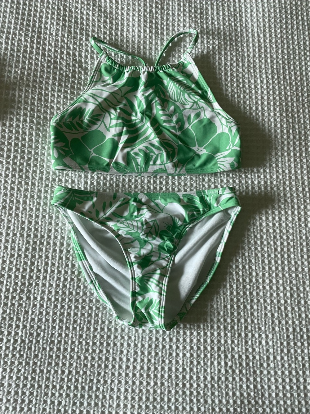 Abercrombie Girls Green and White Hawaiian 🌺 Print Bikini